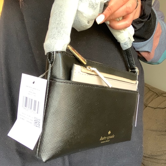 Authentic Kate Spade Saffiano leather top zip Crosby w large card holder - Picture 9 of 16